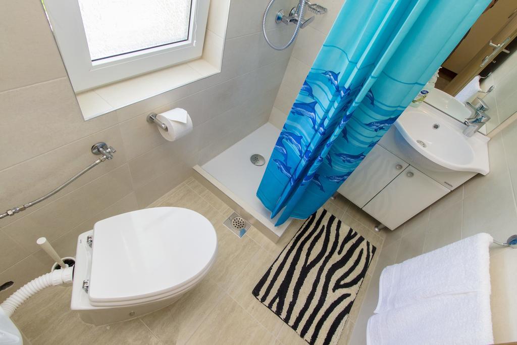 Apartments Zoran Pirovac Kültér fotó